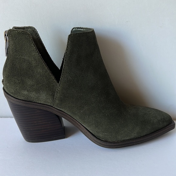 Vince Camito VC- Gigietta Ankle Boots Olive Booties New 6 M - Picture 4 of 13